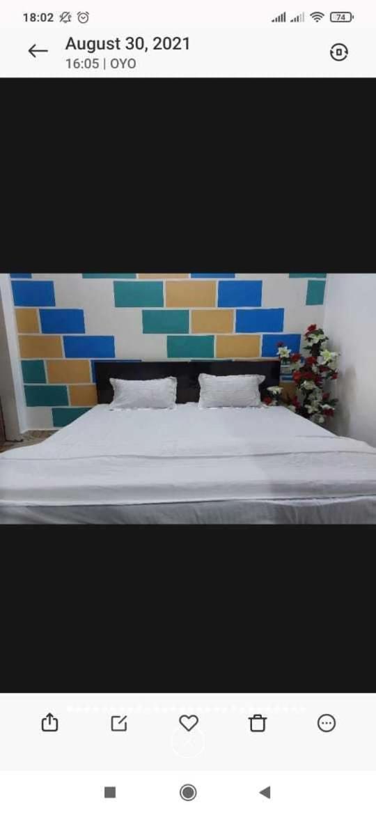 Oyo Hotel Hastinapur Palace Meerut Εξωτερικό φωτογραφία